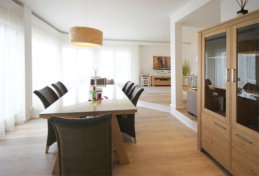 Warnemünde Penthouse Panoramablick 16924 Apartment